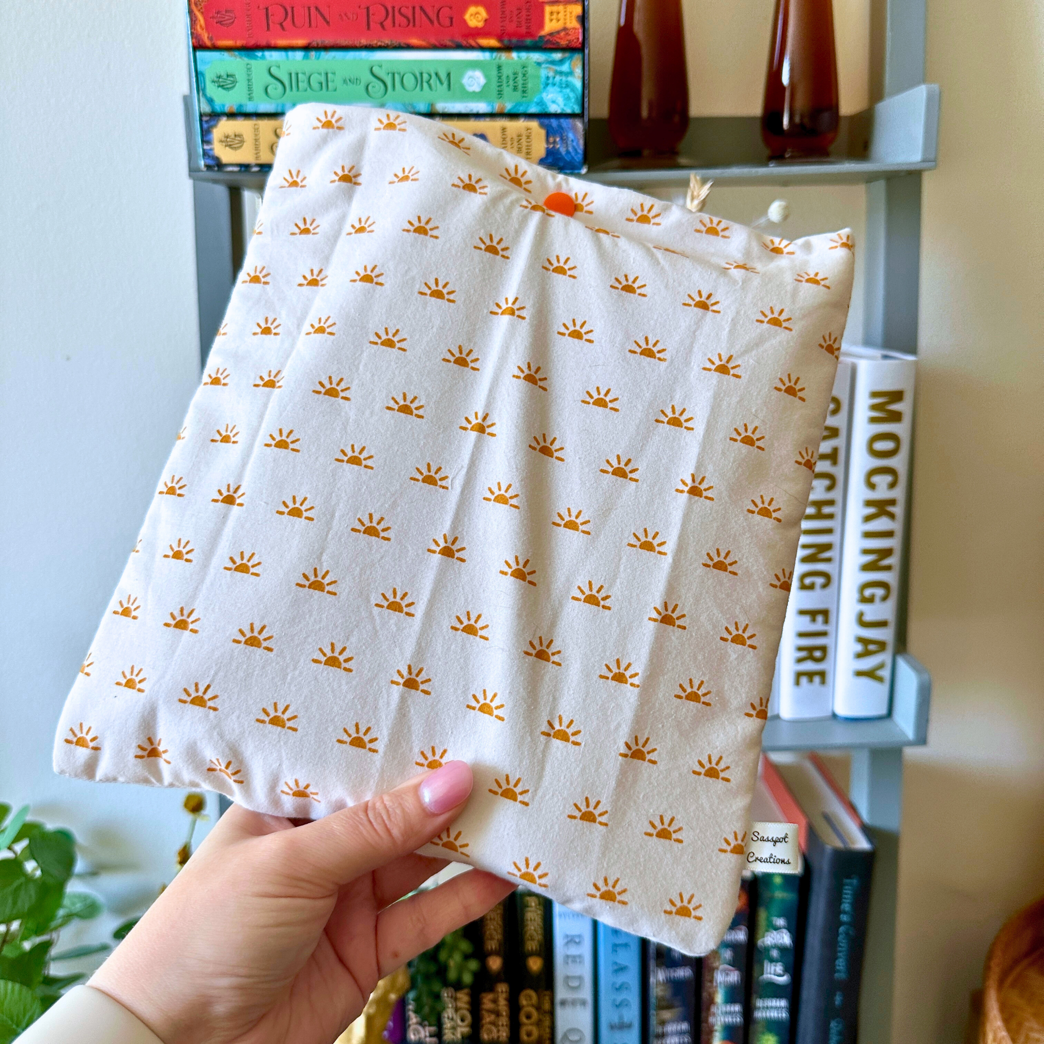 Adventure Awaits Book Sleeve