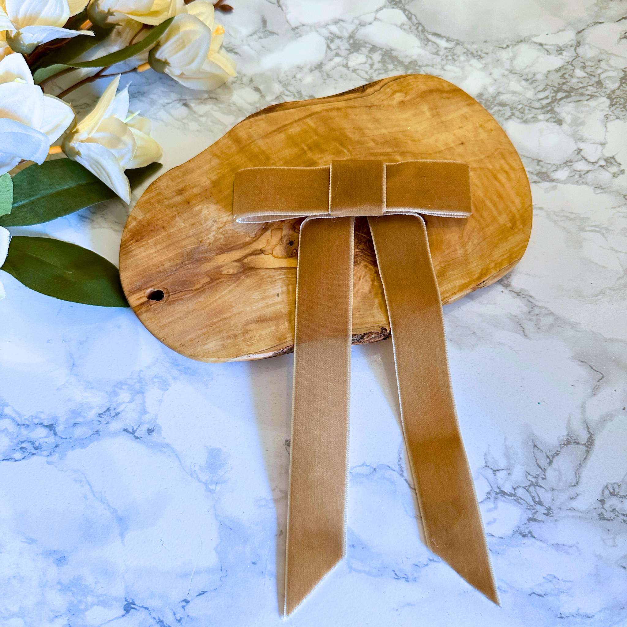 The Blaire Bow