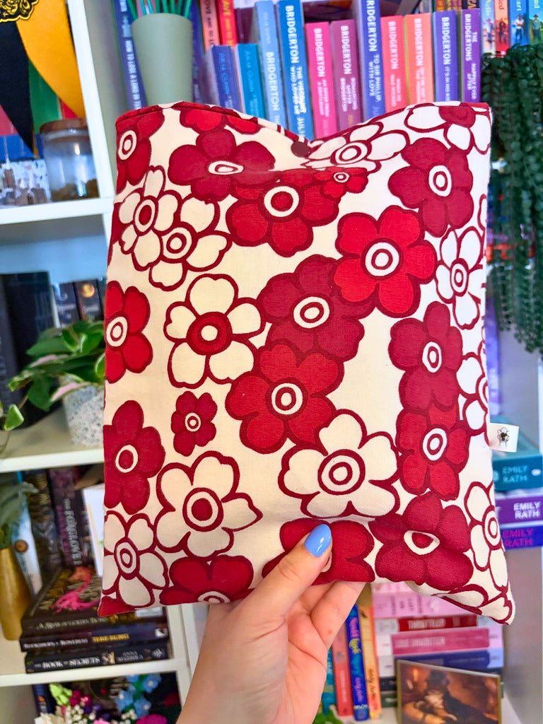 Adventure Awaits Book Sleeve