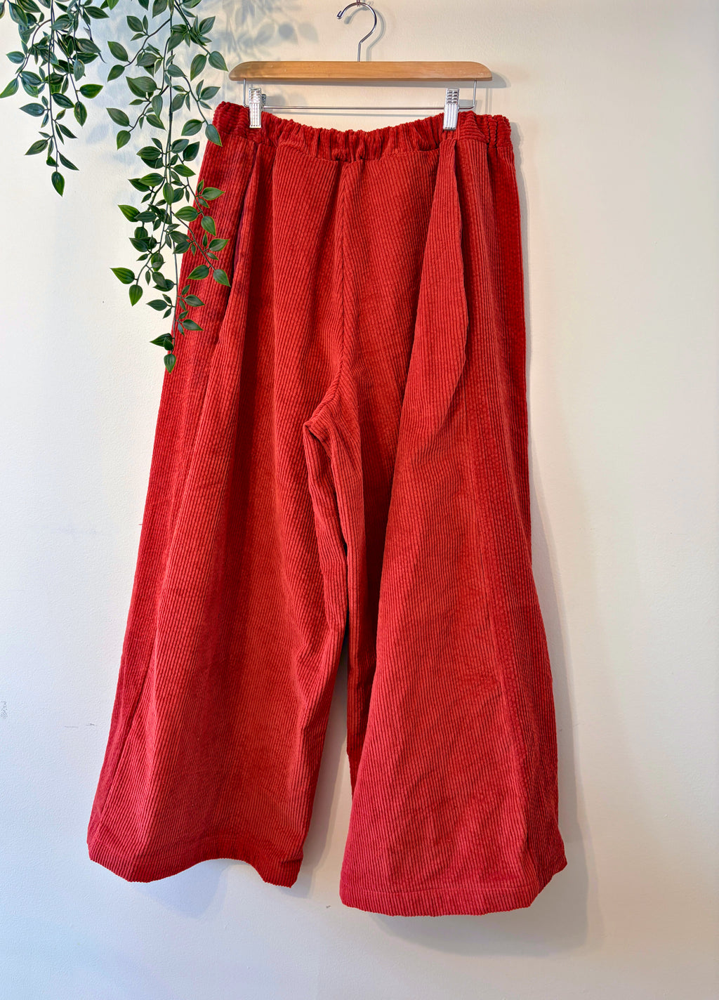 The Mia Pant